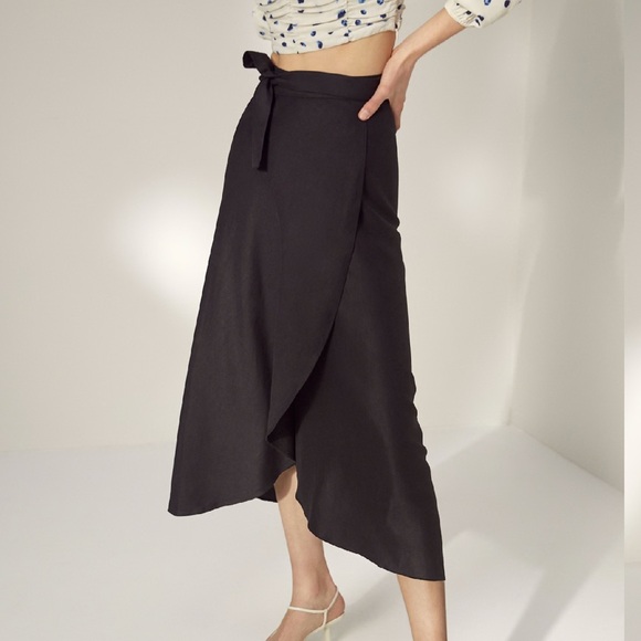 Wilfred Dresses & Skirts - Wilfred linen midi wrap skirt
